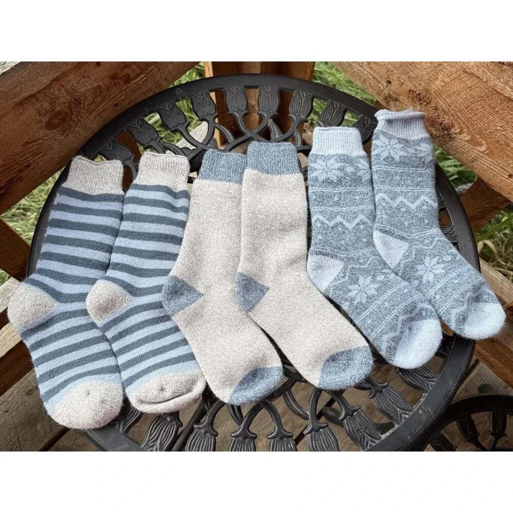 Avalanche Ladies Shoe size: 5 - 9.5, Ultimate Thermal Crew Socks, 3-pair, Blue